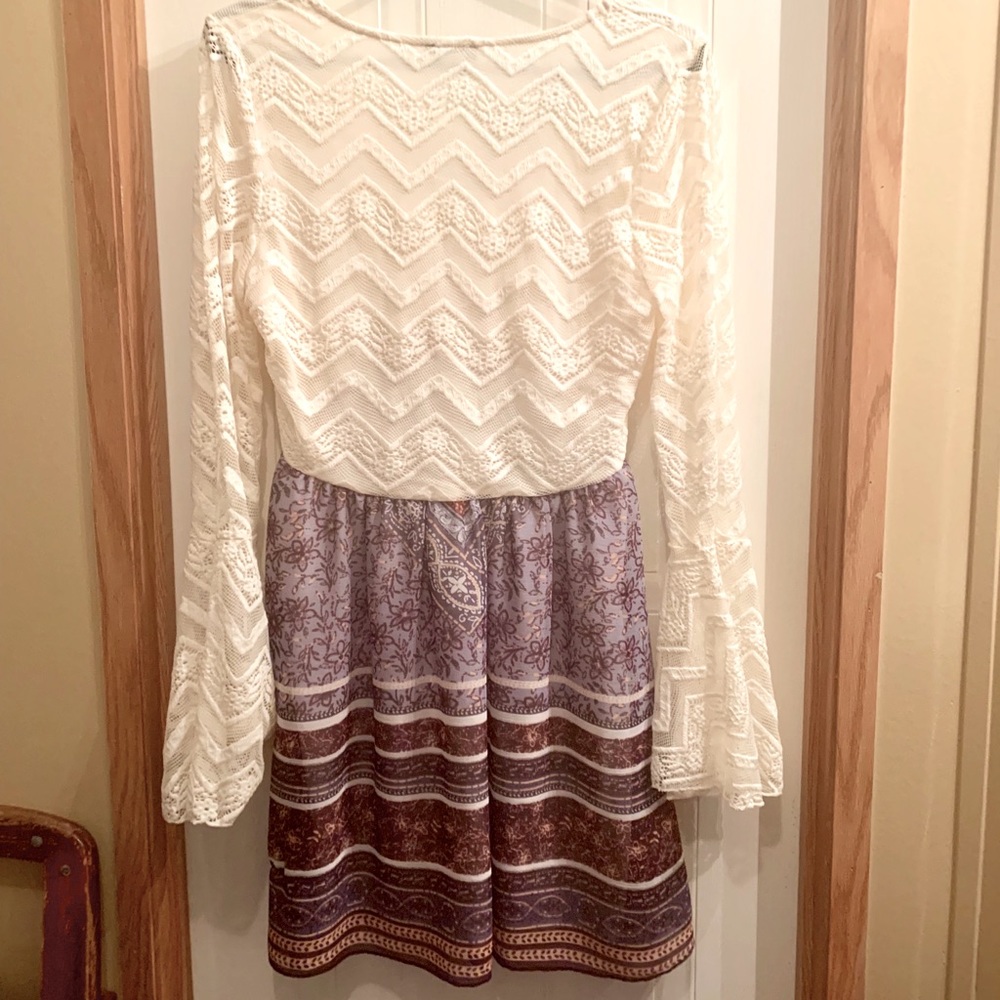 Dress - Picture 2 of 6
